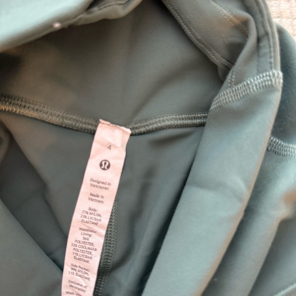 Lululemon align high rise Cropped Green Leggings 4 - Picture 4 of 4